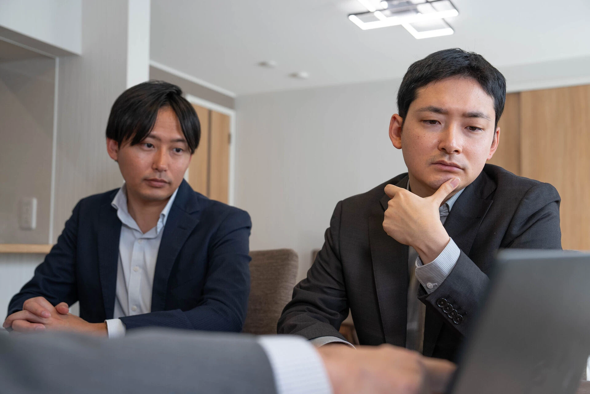 採択発表